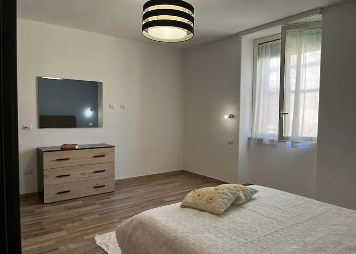 Nina\'S House